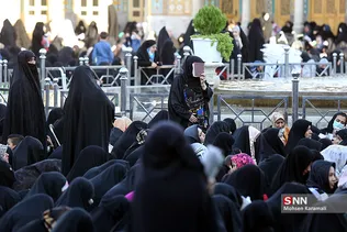 مراسم دعای عرفه در حرم حضرت معصومه (س)