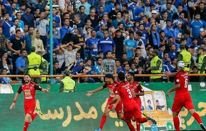تک گل پرسپولیس به استقلال توسط مهدی عبدی