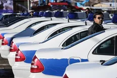 تردد بین استانی خودروهای شخصی از / به شهرهای قرمز و نارنجی؛ ممنوع