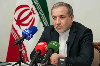 عراقچی: اگر تهدید و تحریم غرب ادامه یابد دکترین هسته&zwnj;ای ایران تغییر خواهد کرد