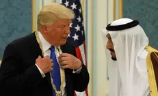 تاکید ملک سلمان بر لزوم سازش فلسطینی‌ها و صهیونیست‌ها
