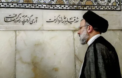 خبر این بود: کسی از تو ندارد خبری