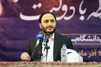 دولت برای حذف ارز ۴۲۰۰ تومانی ده&zwnj;ها دلیل داشت / رشد اقتصادی به بیشتر از ۴ درصد رسیده است