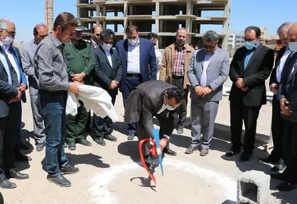 کلنگ زنی پروژه ۳۹۰ واحدی طرح اقدام ملی مسکن در شهر جدید سهند