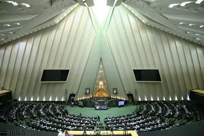 بررسی مسئله کرونا در نشست هیئت&zwnj;رئیسه با رؤسای کمیسیون&zwnj;های مجلس
