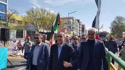 &laquo;محمد اسلامی&raquo; در راهپیمایی روز جهانی قدس شرکت کرد