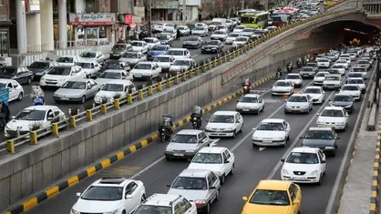ترافیک در بزرگراه&zwnj;های حکیم و نواب تردد سنگین است