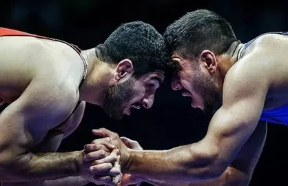دوبنده تیم ملی کشتی آزاد در وزن ۹۲ کیلوگرم بر تن چه کسی می&zwnj;رود؟