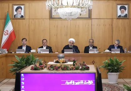 دستور روحانی برای آغاز پرداخت کمک&zwnj;های معیشتی از روز دوشنبه