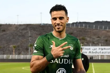 گل اول الاهلی به استقلال توسط عمرالسوما + فیلم