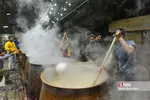 آیین پخت 20 هزارکیلوگرم سمنو در شیراز