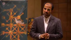 معاون ارزی بانک مرکزی: سیاست قیمت‌گذاری در مورد ارز ترجیحی تغییری نکرده و همچنان ادامه دارد + عکس