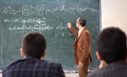 وزیر آموزش و پرورش باید از بطن جامعه معلمان باشد