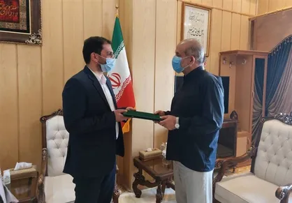 وزیر کشور حکم شهردار مشهد را صادر کرد
