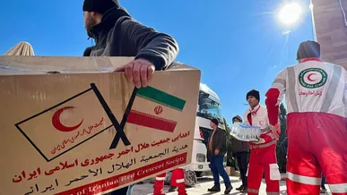 اولين محموله بشردوستانه هلال‌احمر وارد افغانستان شد+فیلم
