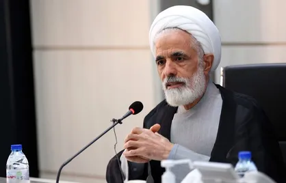 امیدواریم در FATF از لیست سیاه خارج و وارد لیست خاکستری شویم؛ هر چند با وجود تحریم&zwnj;ها این مساله خیلی کارایی ندارد