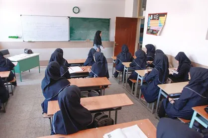 وقتی دانشگاه فرهنگیان برنامه&zwnj;های کلاسی عجیب تحمیل می&zwnj;کند!