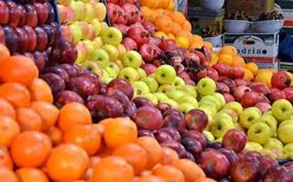 ارسال ۲۰ تُن میوه از تهران برای آسیب&zwnj;دیدگان سیل خوزستان
