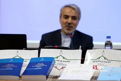 پُز عالی جیب خالی؛ وقتی روحانی از &laquo;جهانی&raquo; کردن قیمت بنزین می&zwnj;گوید/ افزایش قیمت سوخت چند نفر را از کار بیکار می&zwnj;کند؟