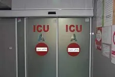 انتظار بیماران کرونایی برای بستری در ICU نگران کننده است