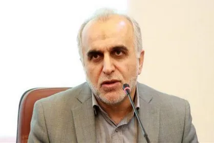 دژپسند: دولت در آستانه تصمیم درباره بنزین است