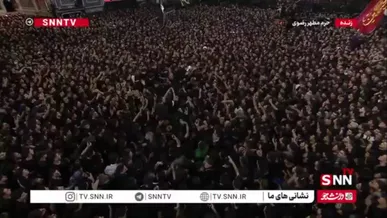 سینه زنی مردم با نوای حسین ستوده در شب شهادت  امام رضا(ع)