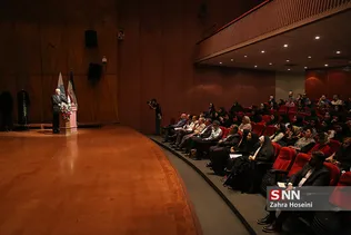 آیین بزرگداشت فعالان عرصه عفاف و حجاب