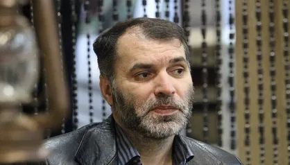 ده&zwnj;نمکی: خامنه&zwnj;ای جوان شد تا انشاالله دشمنان را مأیوس کند