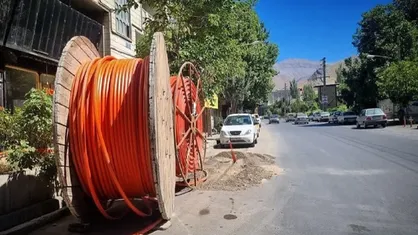 پیشرفت ۴۰ درصدی اجرای فیبر نوری در زنجان