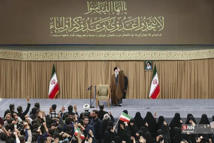 دیدار دانش&zwnj;آموزان و دانشجویان با رهبر انقلاب اسلامی