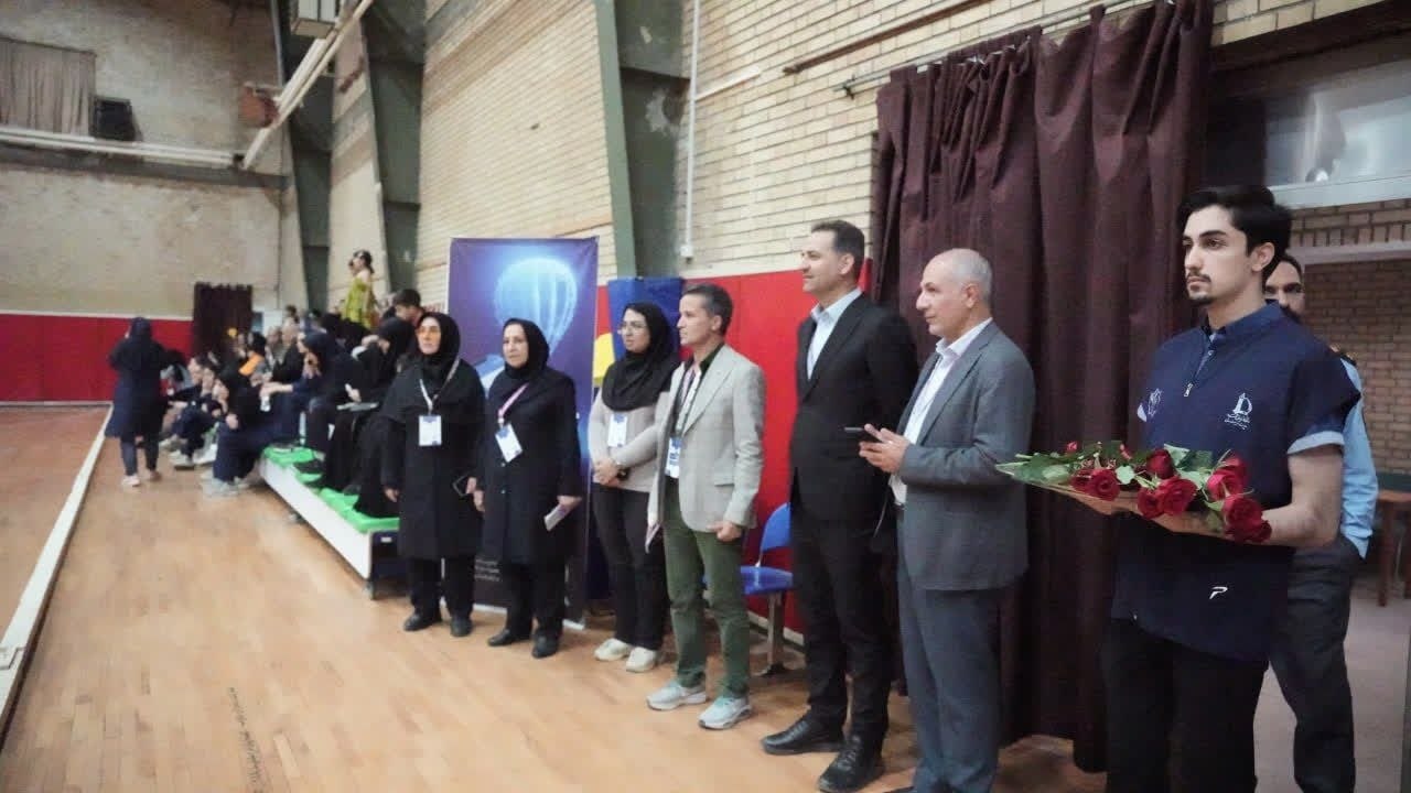 تقدیر از داوران هفدهمین المپیاد فرهنگیورزشی دانشجویان دختر تقدیر از داوران هفدهمین المپیاد فرهنگیورزشی دانشجویان دختر