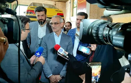 تخفیف ٣٠ درصدی شهرداری به تاکسی&zwnj;ها برای تعویض کاتالیست