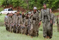 حزب کارگران کردستان در حمایت از روند صلح با آنکارا از منطقه مرزی شمال عراق عقب‌نشینی کرد