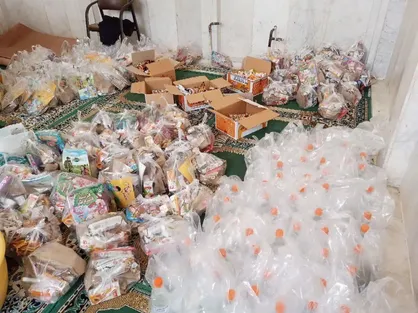 ۴۶۰ بسته معیشتی برای خانواده&zwnj;های نیازمند کاشان تهیه شد / حمایت بسیج دانشجویی از ۲۰۰ خانواده کاشانی