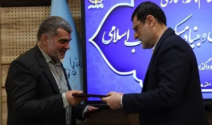قاضی&zwnj;زاده: طی تفاهمی با بنیاد مسکن به دنبال تولید مسکن ایثارگری هستیم