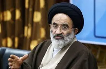 تقوی:  ۶۰۰ قانون دست دولت است که آئین&zwnj;نامه اجرایی آن&zwnj;ها نوشته نشده / مخالف حقوق&zwnj;های کذایی هستیم / باید از خودمان شروع کنیم