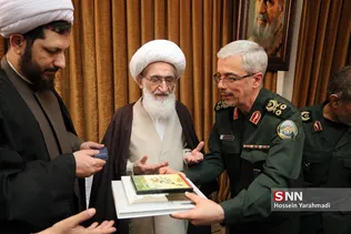 باقری
