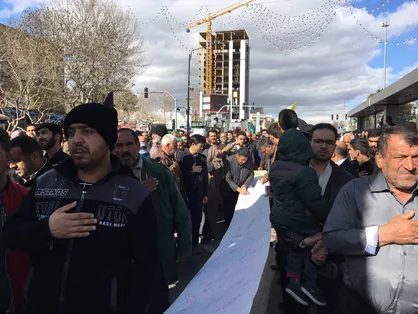 &zwnj;دانشجویان انقلابی با مسئولان شهری مشهد اتمام حجت کردند/ اجازه نمی&zwnj;دهیم مشهد را از ریل زیارتی و انقلابی خارج کنند