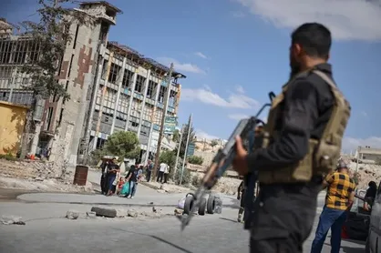 قسد از ائتلاف آمریکایی به دلیل دخالت نکردن در حمله به زندان الشدادی انتقاد کرد