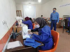 جهادگران شیرازی ۱۲ هزار ماسک در مناطق محروم توزیع کردند + فیلم