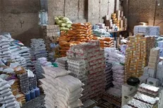 کشف ۹۰ میلیارد ریال کالای اساسی فاقد مجوز در قزوین