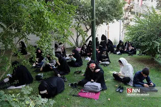مراسم دعای عرفه در دانشگاه تهران