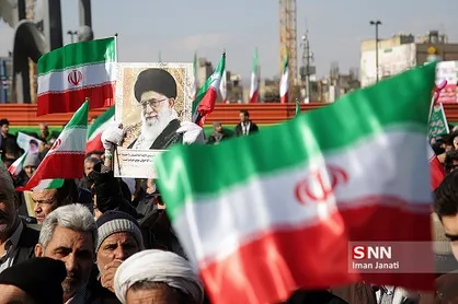 نمایشگاه &laquo;۲۲ بهمن از قاب عکاسان خارجی&raquo; در مسیر راهپیمایی استان ایلام برپا می&zwnj;شود