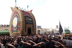 نخل گردانی؛ آیینی پرشکوه از صفویه تا یزد/ نگاهی به معنا‌های خفته و باور‌های عامیانه در نخل و نخل گردانی