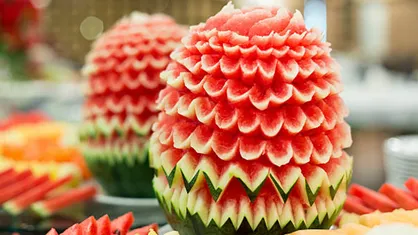 ببینید| ترفند&zwnj;هایی برای تزیین هندوانه شب یلدا