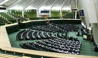 بررسی جزئیات زلزله غرب کشور در مجلس