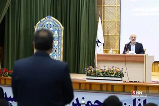 نشست وحید جلال زاده در دانشگاه آزاد اسلامی