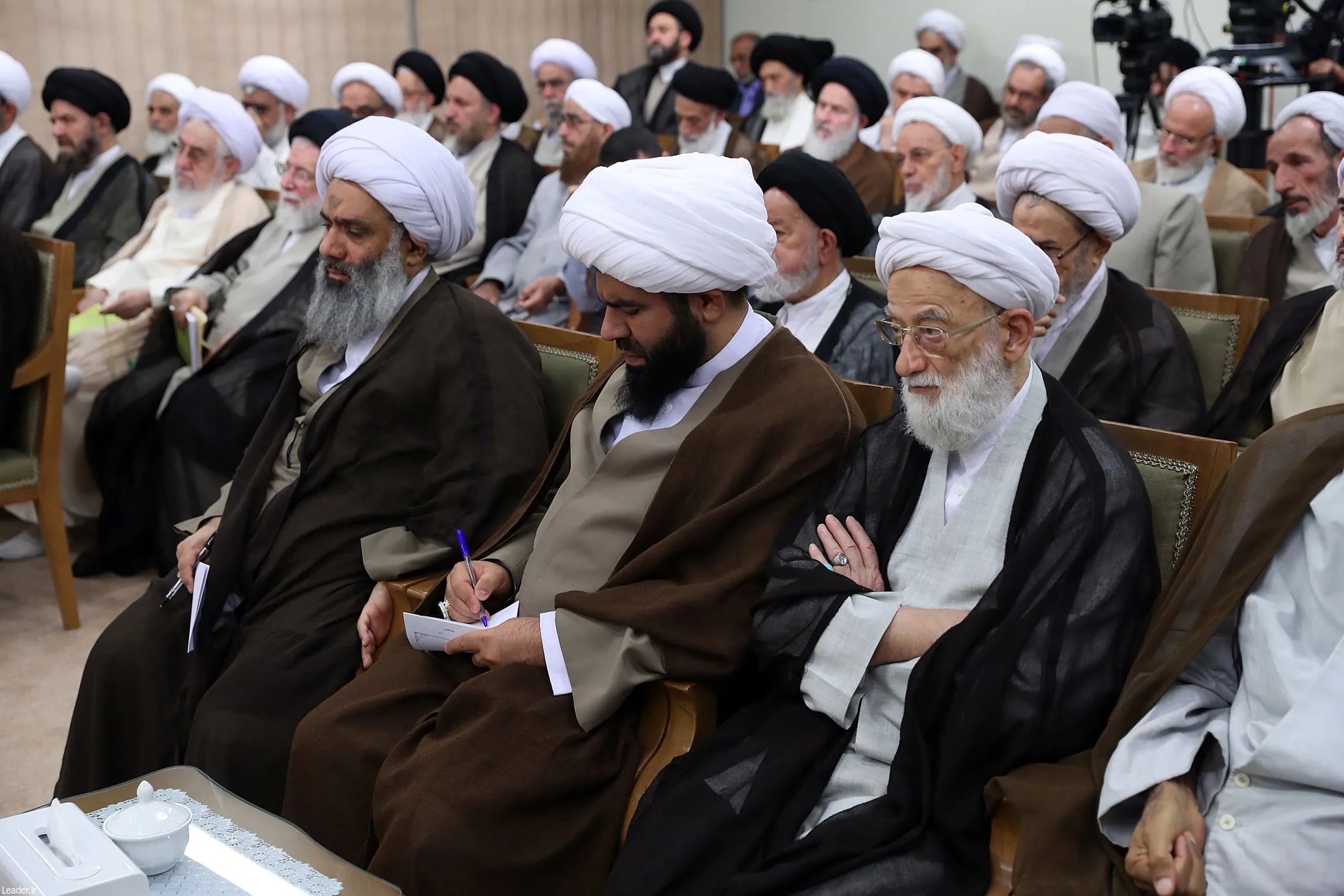 امام خامنه ای