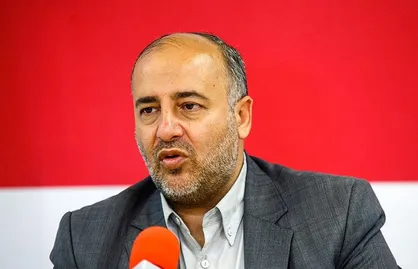 انتقاد عضو کمیسیون صنایع و معادن مجلس از گرانی چراغ خاموش مواد غذایی در ماه رمضان