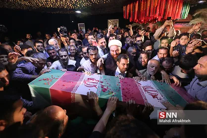 وداع با پیکر شهید مدافع حرم " بهرام مهرداد "